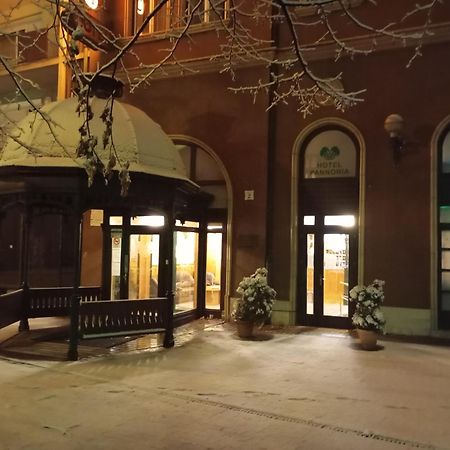 Hotel Pannonia Miskolc Eksteriør bilde