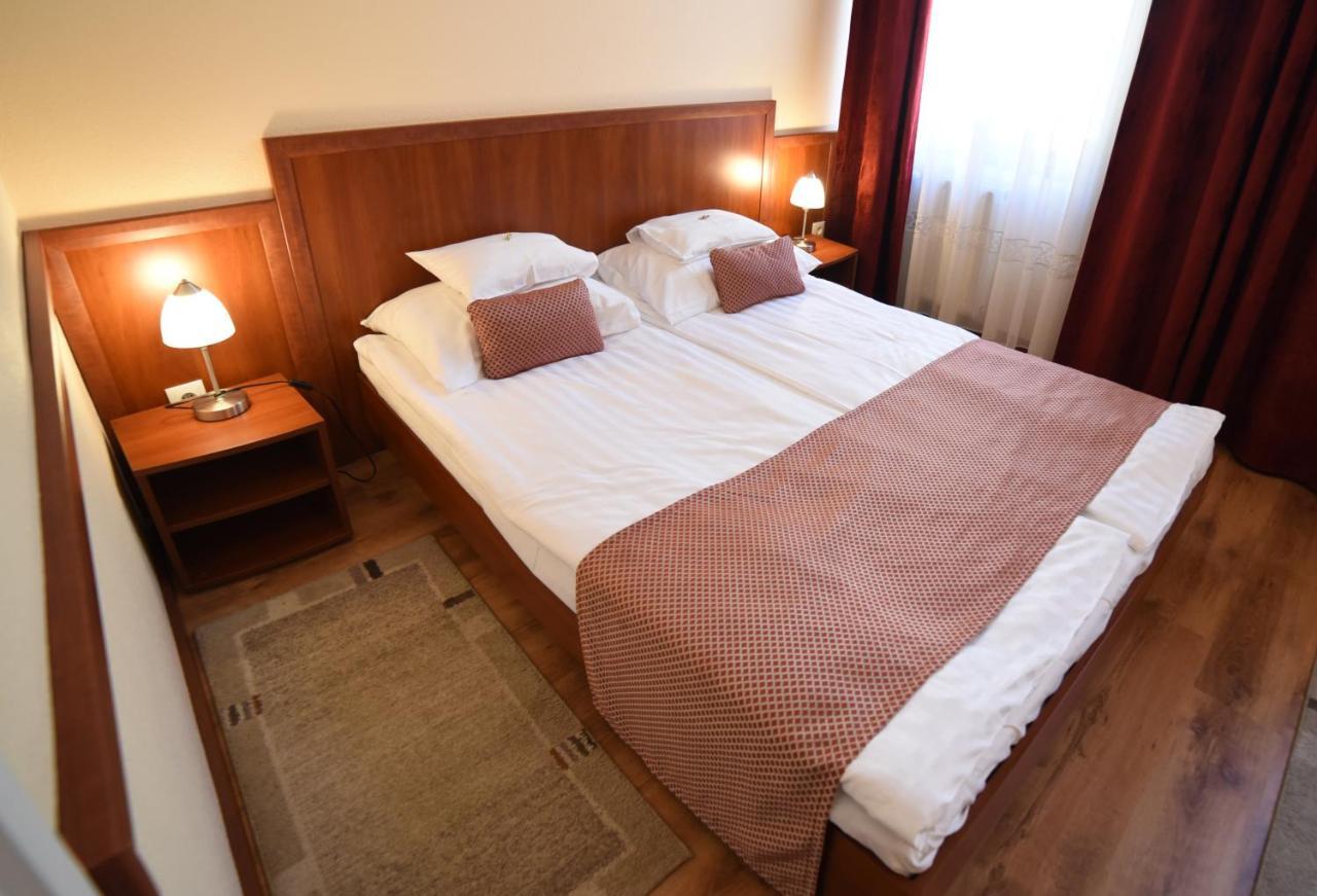 Hotel Pannonia Miskolc Eksteriør bilde