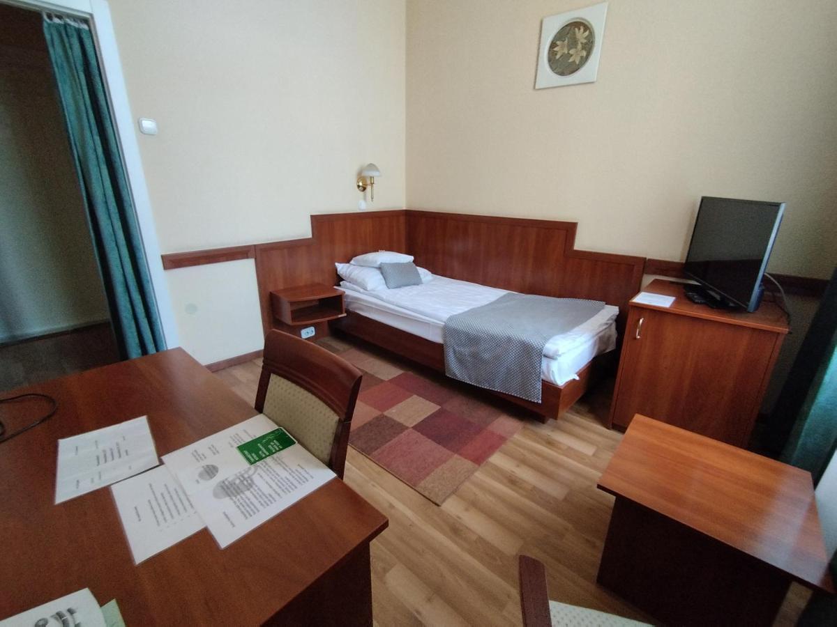 Hotel Pannonia Miskolc Eksteriør bilde