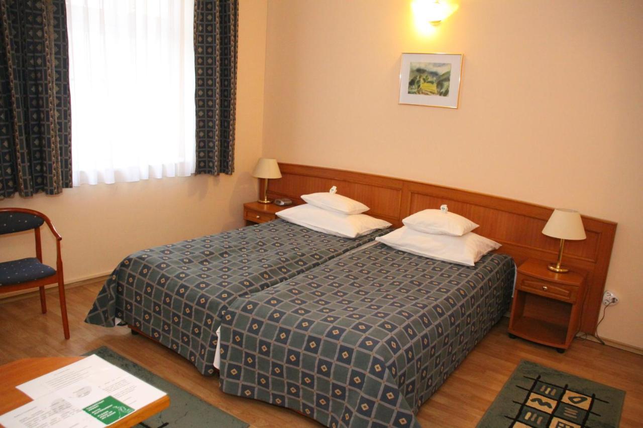 Hotel Pannonia Miskolc Eksteriør bilde