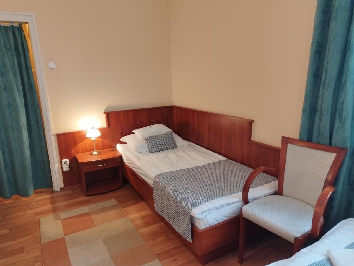 Hotel Pannonia Miskolc Eksteriør bilde
