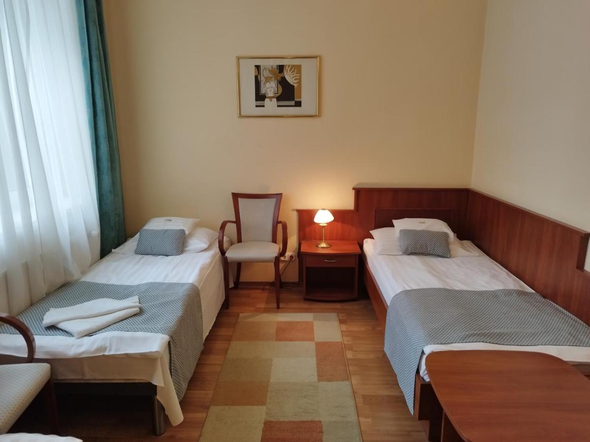 Hotel Pannonia Miskolc Eksteriør bilde
